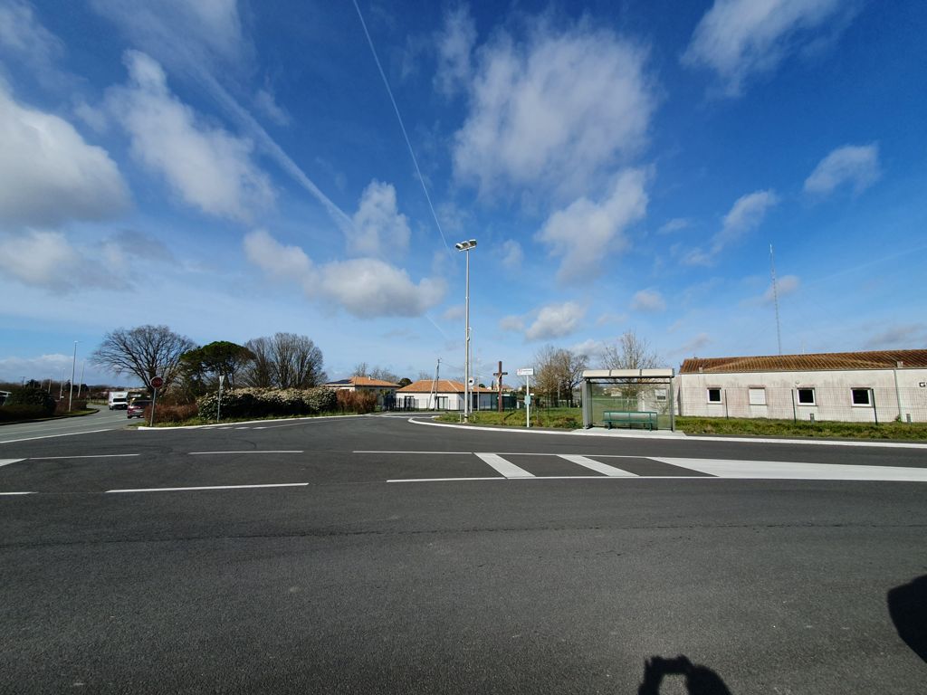 suite trottoirs allée croix becquet