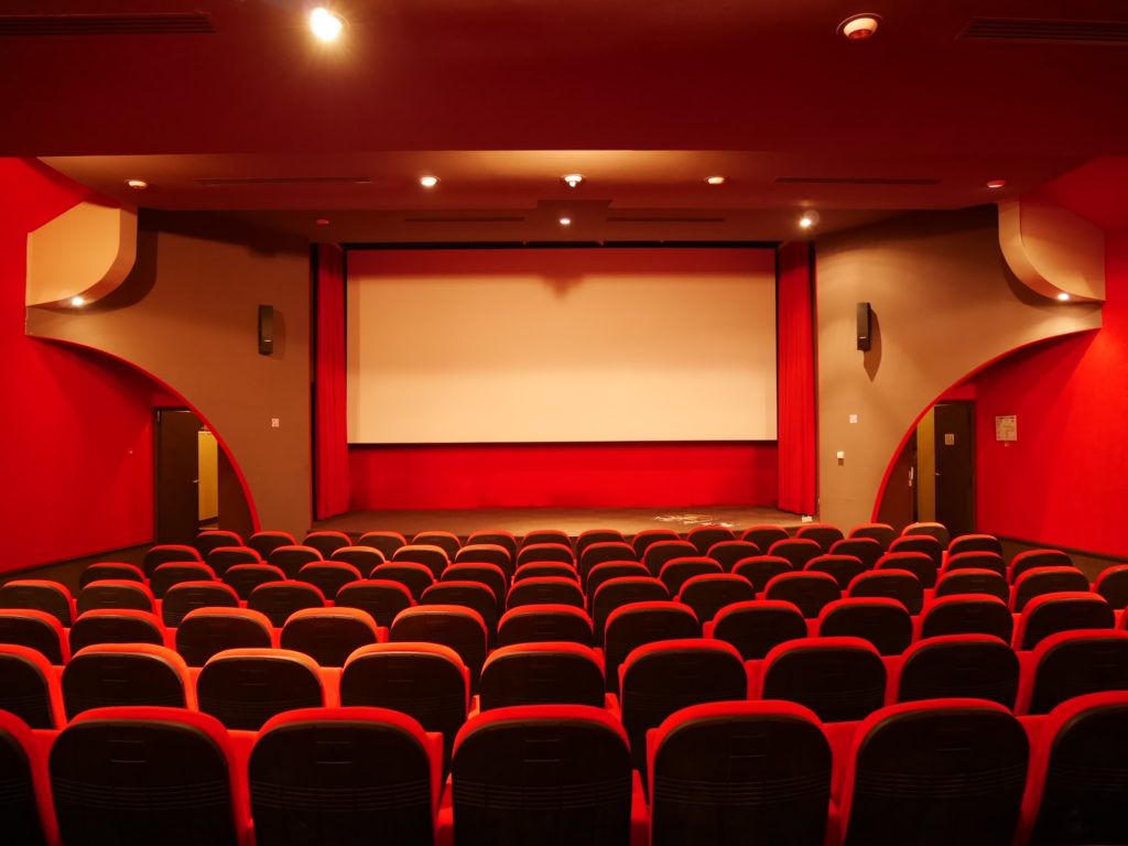 Intérieur de la salle de cinéma